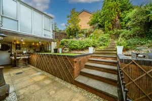 GARDEN- click for photo gallery